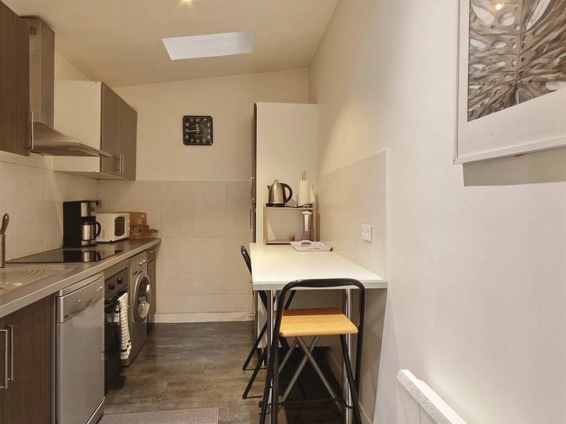 Furnished apartment - 67m² - 2 bedrooms - Faubourg Saint-Martin - Paris