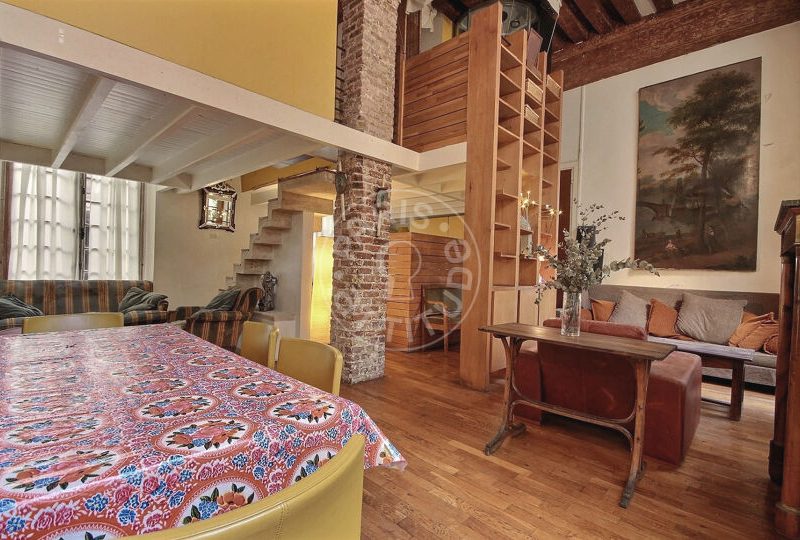 Furnished apartment - 120m² - 3 bedrooms - Arts et Métiers - Paris