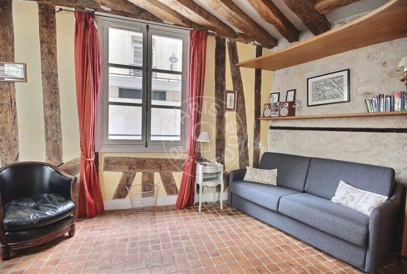 Furnished studio - 20m² - Pyramides / Palais Royal - Paris