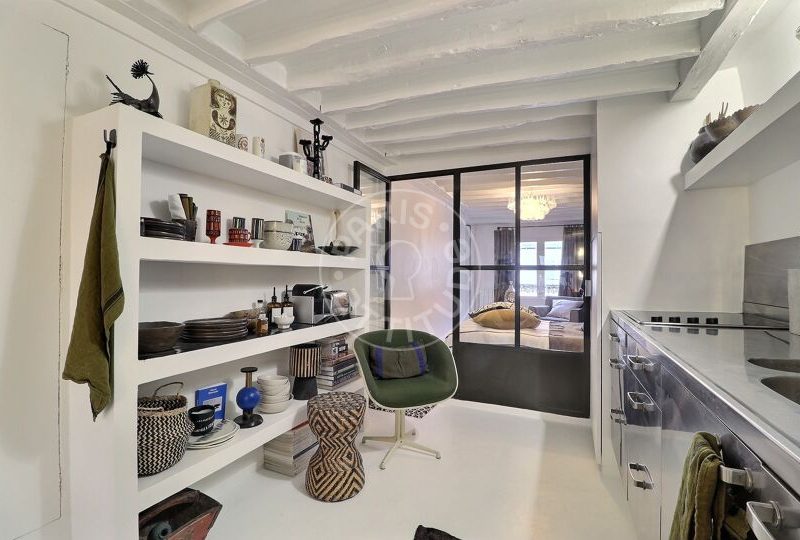 Furnished apartment - 42m² - 1 bedroom - Faubourg Saint-Martin - Paris