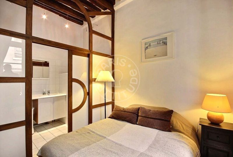Furnished apartment - 47m² - 1 bedroom - Temple - Paris