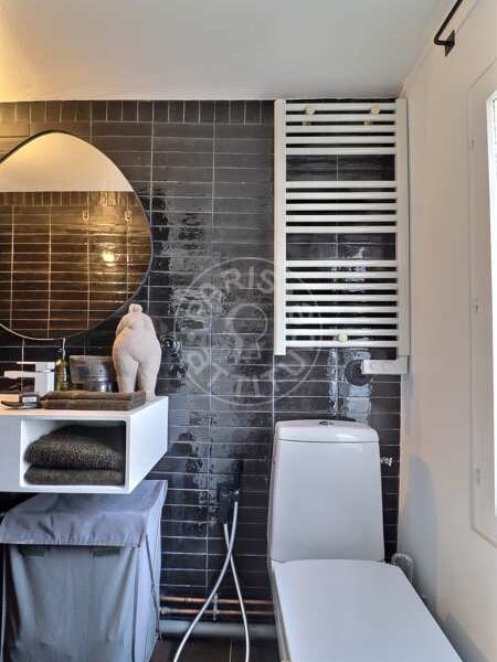 Furnished apartment - 42m² - 1 bedroom - Faubourg Saint-Martin - Paris