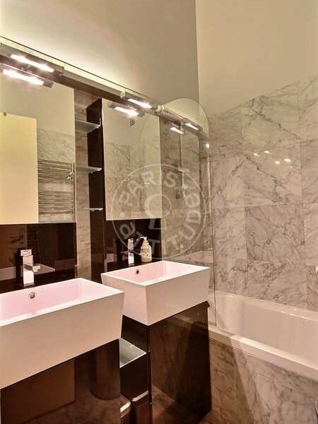 Furnished apartment - 55m² - 1 bedroom - Temple - Paris