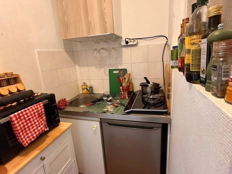 Short-Term Studio Sublet in Paris 17th – Available 16 July to 31 August