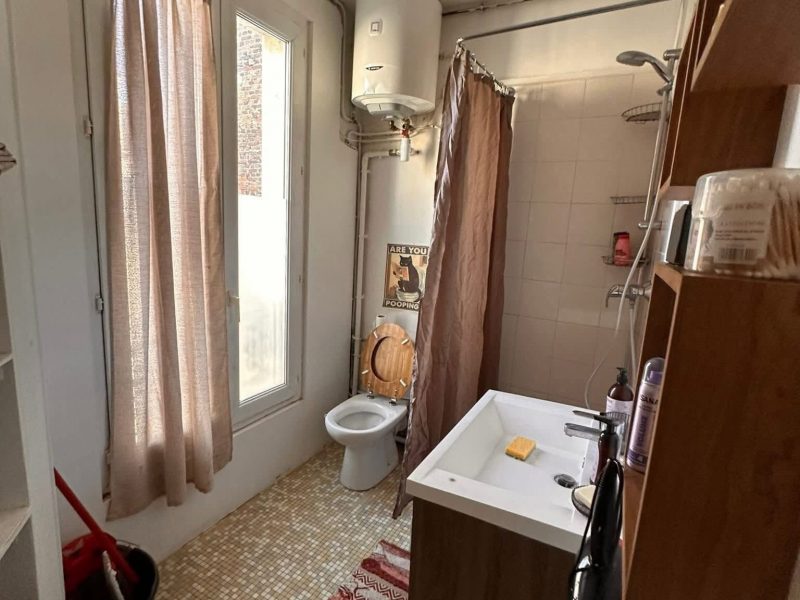 Short-Term Studio Sublet in Paris 17th – Available 16 July to 31 August