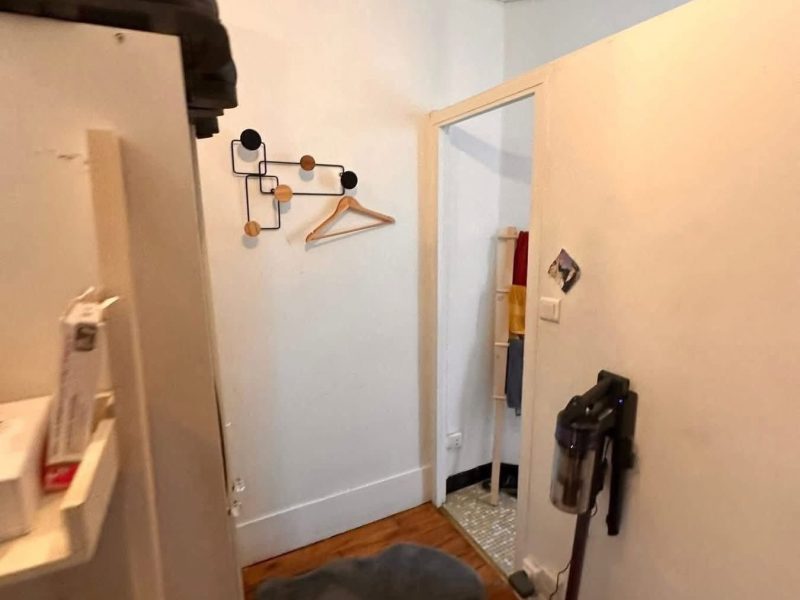 Short-Term Studio Sublet in Paris 17th – Available 16 July to 31 August