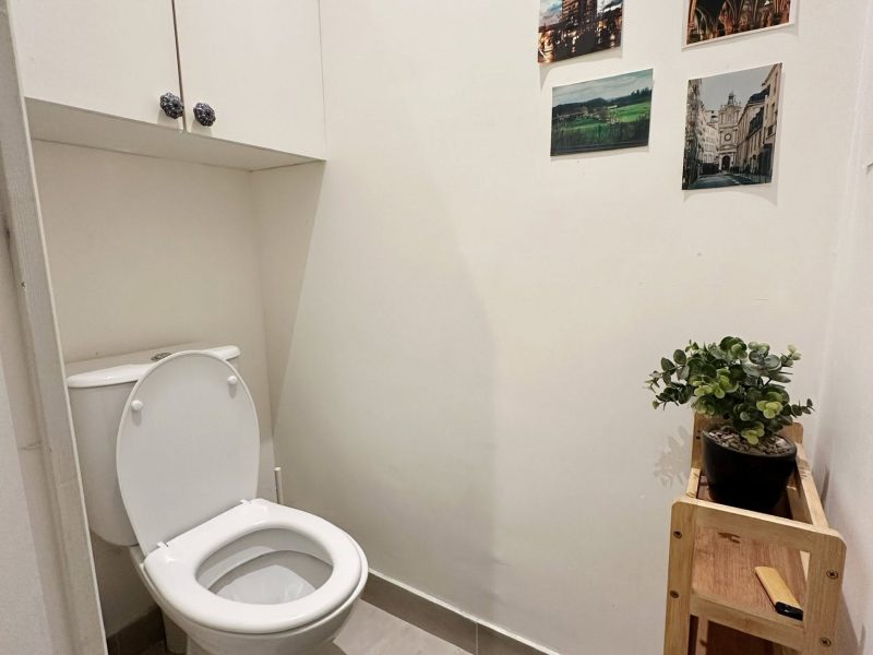 Discounted Summer Rental in Jourdain, Paris 19 | No Deposit | Available July & August