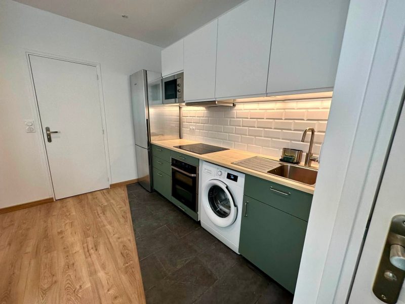 Charming 2-Bedroom Furnished Apartment in Vincennes – 8 min to Metro/RER A