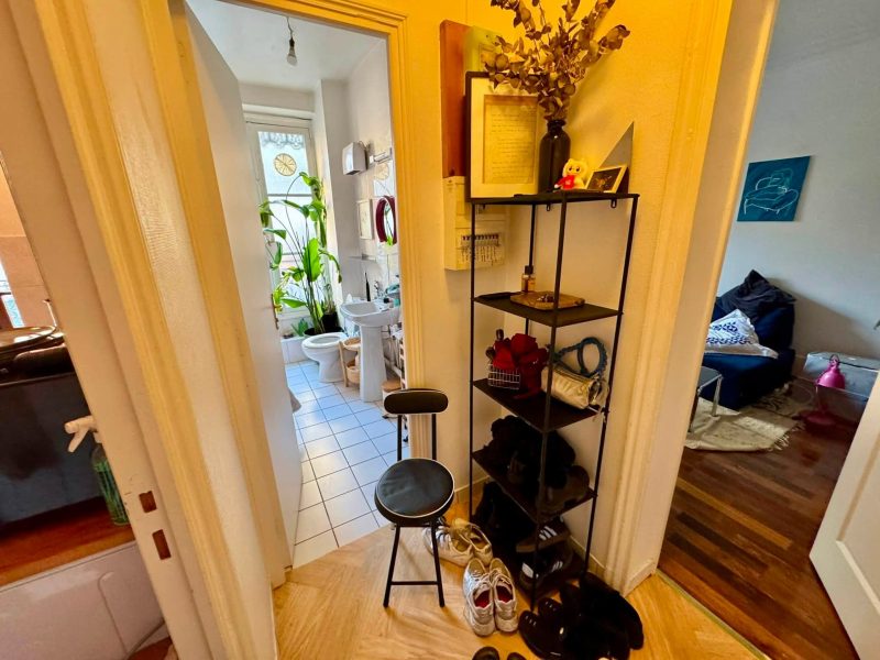 Paris 11 Sublet: Bright 1BR Near Charonne Metro | Available in July