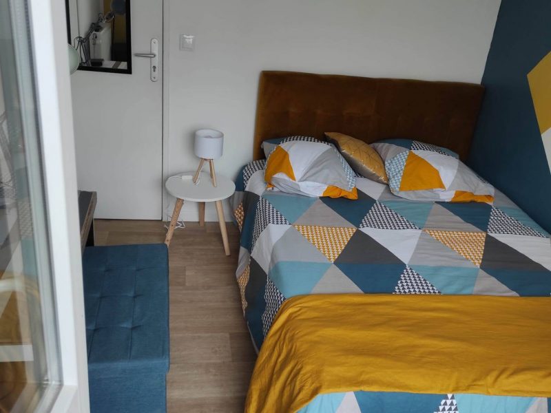 Furnished Bedroom in Female Colocation – Cergy Préfecture, 2 min from University