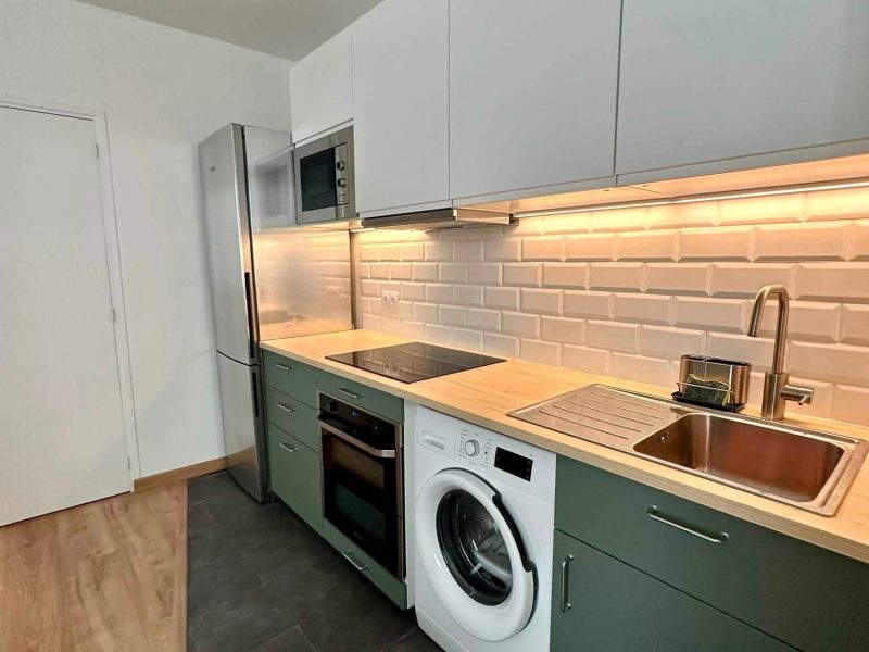 Charming 2-Bedroom Furnished Apartment in Vincennes – 8 min to Metro/RER A