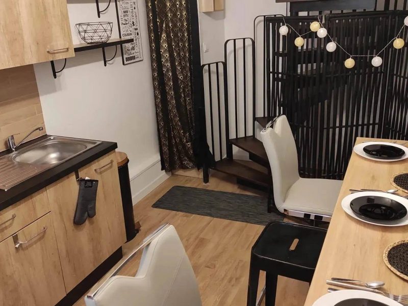 Furnished Bedroom in Female Colocation – Cergy Préfecture, 2 min from University